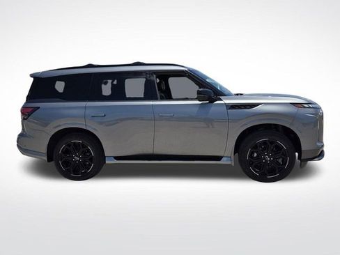 Used 2026 INFINITI QX80 4WD w/ Sport Exterior Package image 10