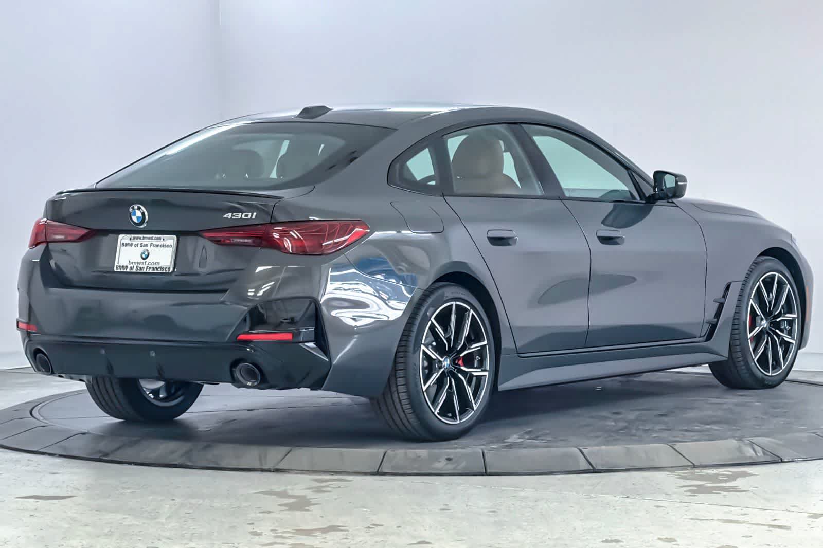 New 2026 BMW 430i w/ M Sport Package RWD image 2