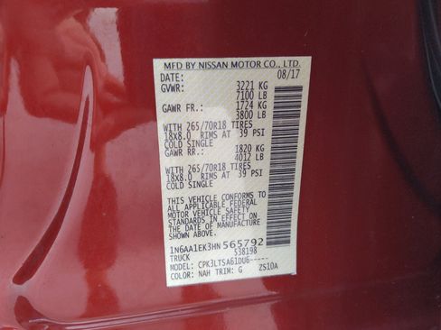 Used 2017 Nissan Titan SV RWD image 33