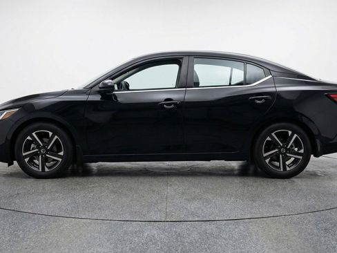Used 2025 Nissan Sentra SV FWD image 5