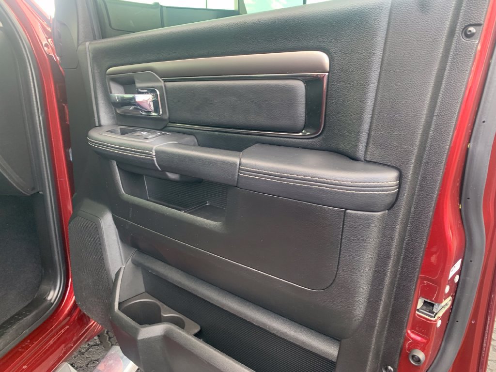 Used 2018 RAM 2500 Laramie w/ Sport Appearance Group AWD/4WD image 11