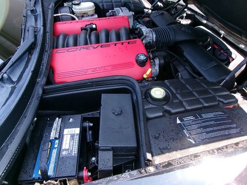 Used 2001 Chevrolet Corvette Z06 image 9