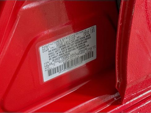 Used 2017 Nissan Sentra SR image 32