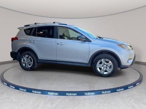 Used 2015 Toyota RAV4 LE AWD/4WD image 5