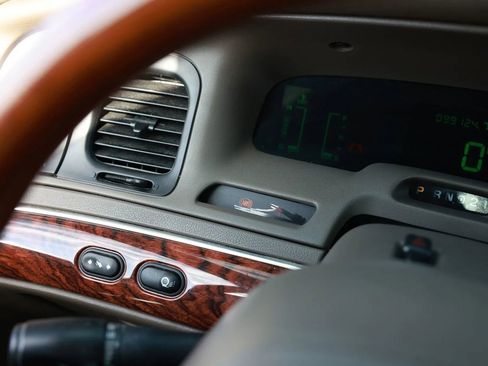 Used 2002 Mercury Grand Marquis LS image 28