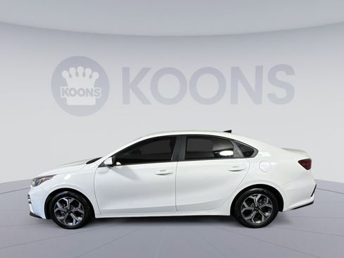 Used 2020 Kia Forte LXS FWD image 7