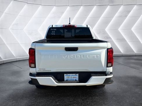 Used 2024 Chevrolet Colorado LT w/ LT Convenience Package RWD image 4
