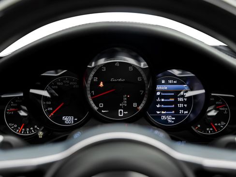 Used 2019 Porsche 911 Turbo AWD/4WD image 44