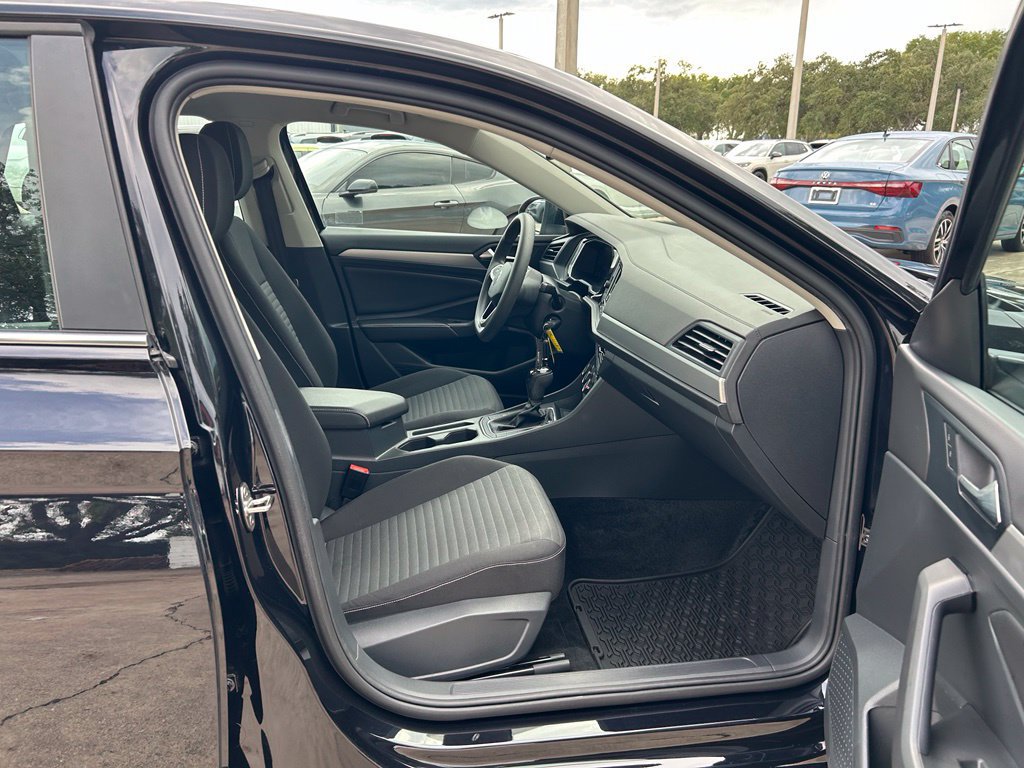 Used 2023 Volkswagen Jetta S FWD image 34