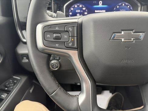 Used 2024 Chevrolet Silverado 1500 LT Trail Boss w/ Convenience Package II image 18