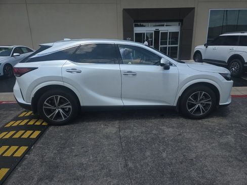 Used 2024 Lexus RX 350h w/ Accessory Package (Z1) AWD/4WD image 6