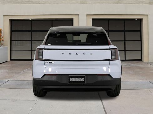 New 2026 Volvo EX30 Plus image 4