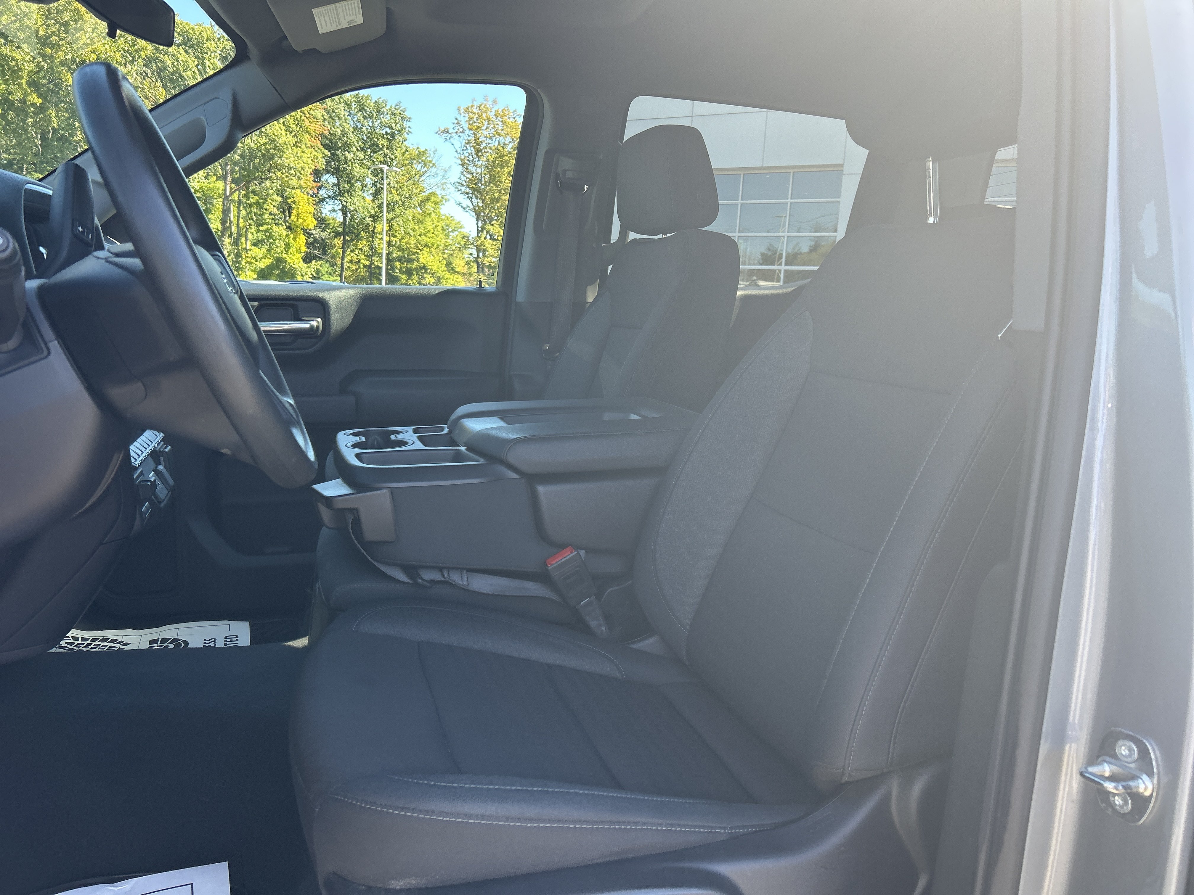 Used 2024 Chevrolet Silverado 1500 Custom Trail Boss w/ LPO, Dark Essentials Package AWD/4WD image 20