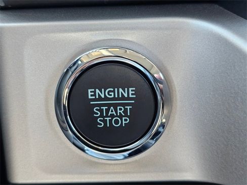New 2026 Ford F250 XLT w/ XLT Premium Package image 21