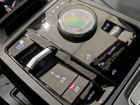 Used 2025 BMW iX M60 image 12