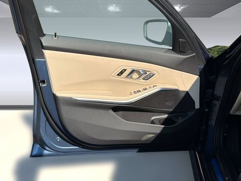 New 2026 BMW 330i Sedan w/ Convenience Package RWD image 13
