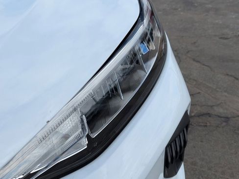 Certified 2025 Ford Escape Active w/ Cold Weather Package image 5