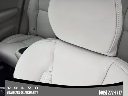 Used 2026 Volvo XC90 B6 Ultra w/ Protection Package image 14