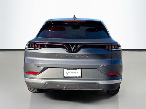 New 2025 VinFast VF 8 Eco AWD/4WD image 6