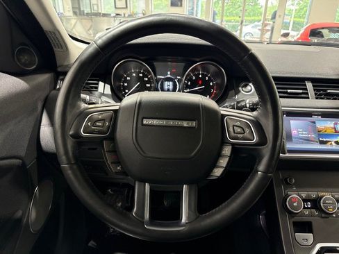 Used 2018 Land Rover Range Rover Evoque SE AWD/4WD image 69