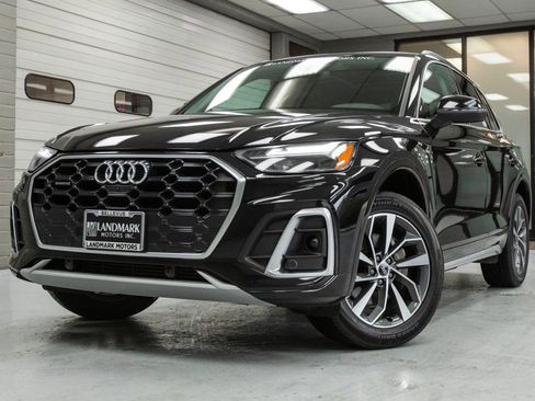 Used 2022 Audi Q5 2.0T Premium Plus image 2