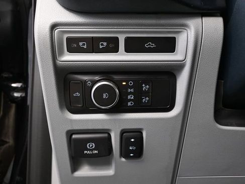 Used 2021 Ford F150 Limited image 34