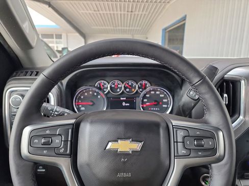 Used 2022 Chevrolet Silverado 2500 LT w/ Convenience Package AWD/4WD image 22