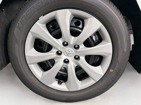 New 2026 Toyota Corolla LE FWD image 31