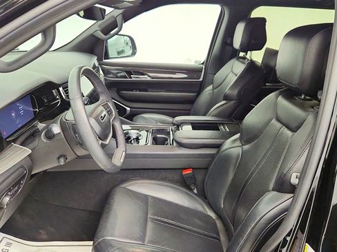 Used 2022 Jeep Wagoneer Series II w/ Premium Group I image 20