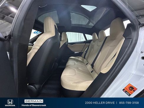 Used 2016 Tesla Model S 70D image 27
