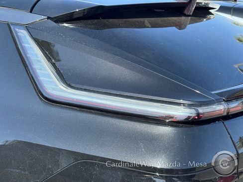 Used 2024 Cadillac Lyriq Sport RWD image 10