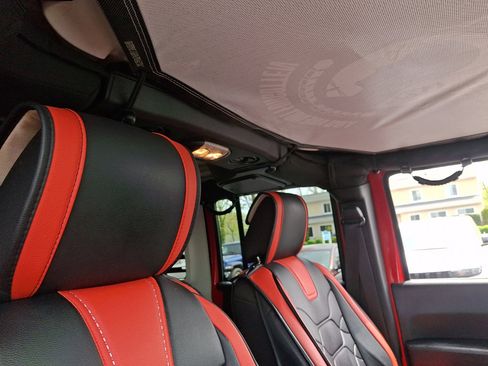Used 2017 Jeep Wrangler Unlimited Sport AWD/4WD image 13