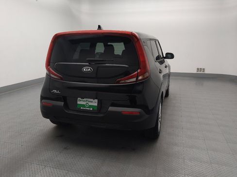 Used 2020 Kia Soul LX FWD image 7
