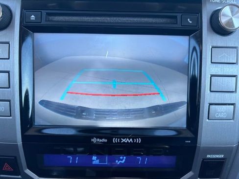 Used 2016 Toyota Tundra Limited image 33