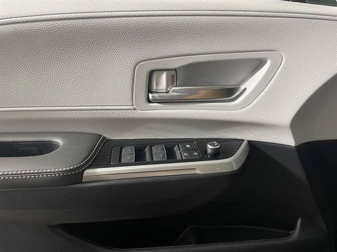 New 2026 Toyota Sienna XSE AWD/4WD image 22