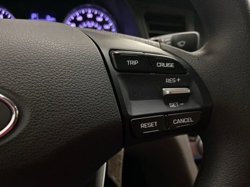 Used 2019 Hyundai Elantra SE image 40