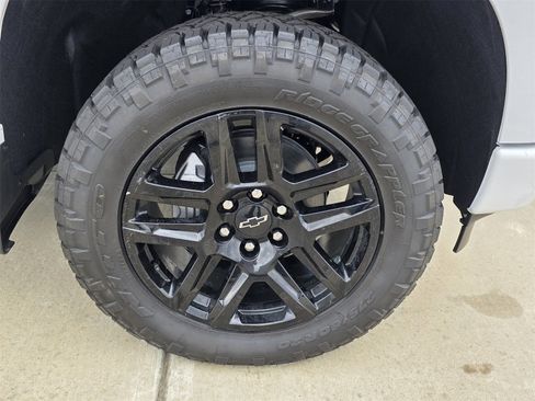 New 2026 Chevrolet Silverado 1500 Custom image 26