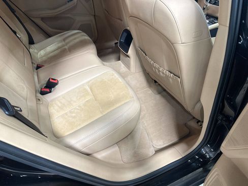 Used 2015 Porsche Macan S image 25