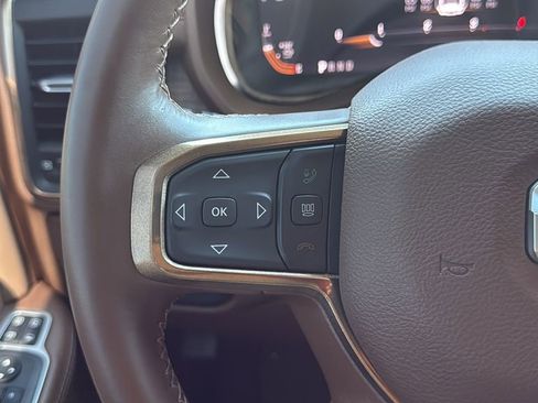 Used 2024 RAM 3500 Limited w/ Towing Technology Group image 18