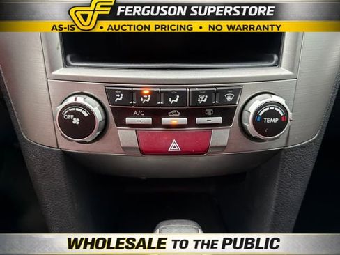 Used 2012 Subaru Outback 2.5i w/ Alloy Wheel Pkg AWD/4WD image 13