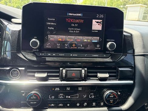 Certified 2022 Nissan Pathfinder SV AWD/4WD image 16