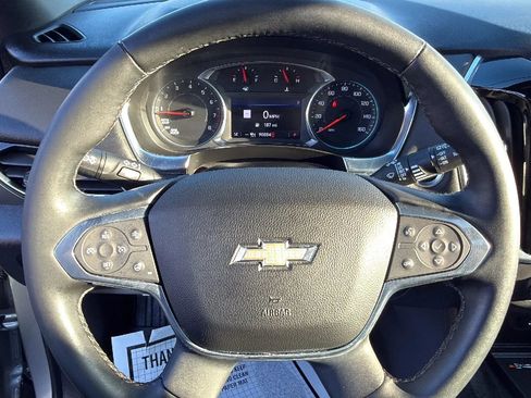 Used 2023 Chevrolet Traverse LT w/ LT Premium Package AWD/4WD image 33