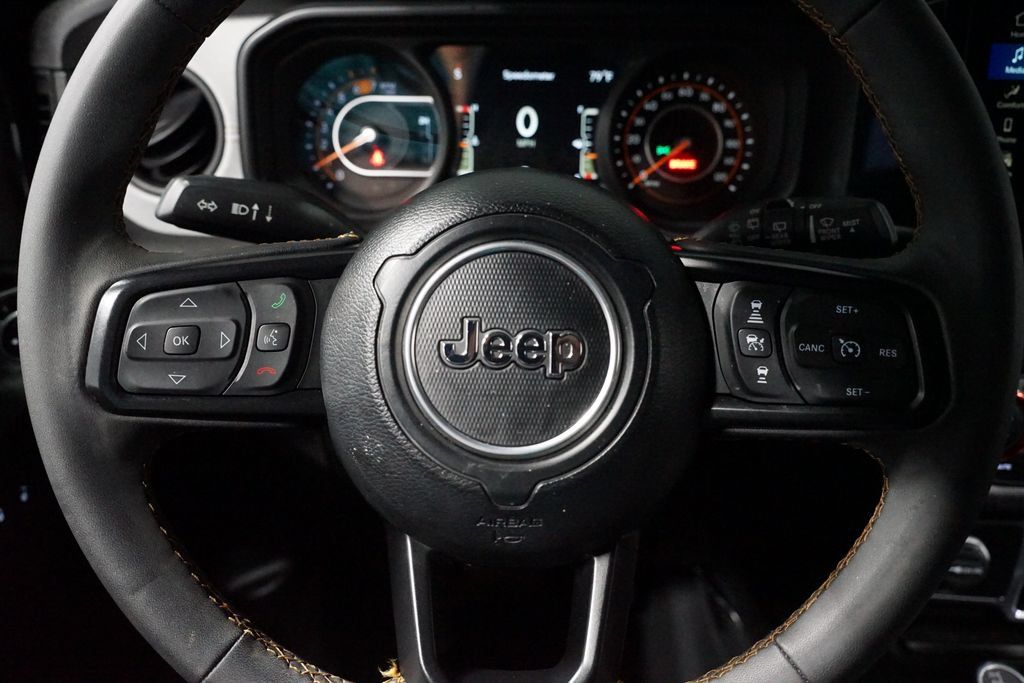 Used 2024 Jeep Wrangler Unlimited Sport AWD/4WD image 12