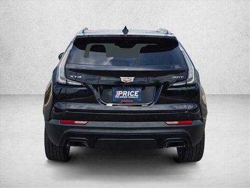 Used 2019 Cadillac XT4 Sport w/ Cold Weather Package FWD image 7