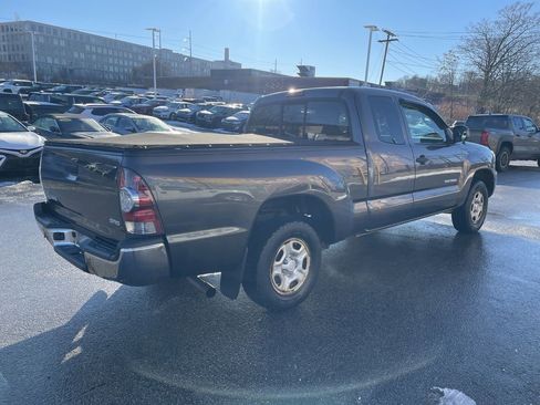 Used 2011 Toyota Tacoma 2WD Access Cab w/ SR5 Pkg #2 image 8