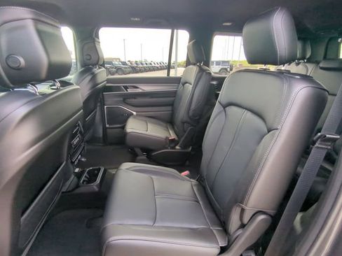 New 2026 Jeep Grand Wagoneer 2WD image 17