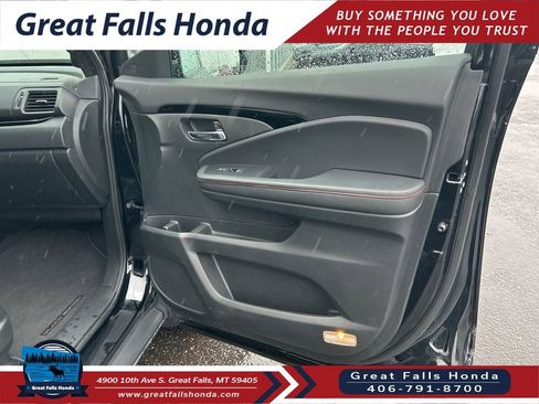 Certified 2025 Honda Ridgeline Black Edition image 27