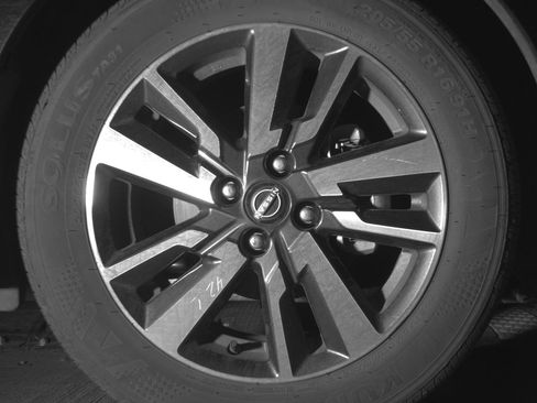 Used 2025 Nissan Versa SV image 13