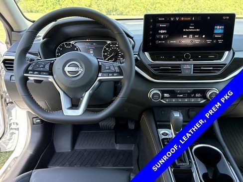 New 2025 Nissan Altima 2.5 SR w/ SR Premium Package image 7