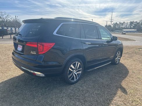 Used 2016 Honda Pilot Elite image 11